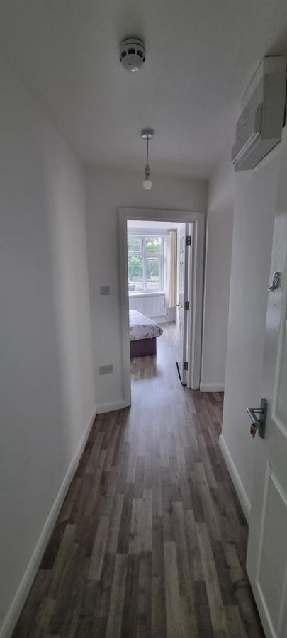 Vh Premier Flat 3 Apartamento Gillingham  Exterior foto