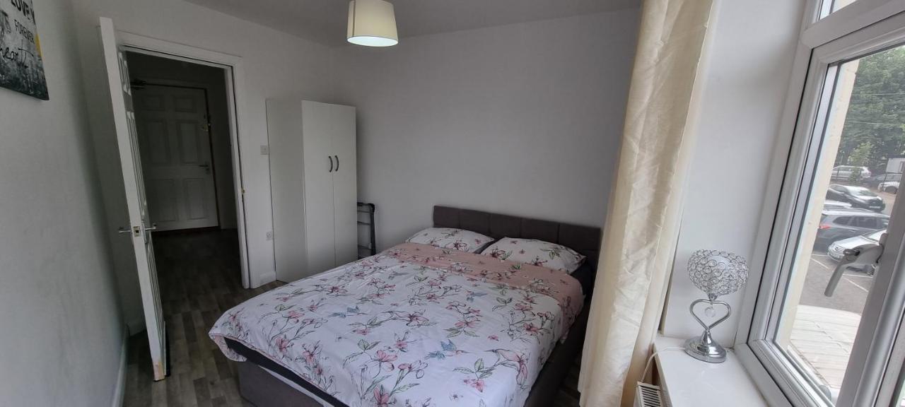 Vh Premier Flat 3 Apartamento Gillingham  Exterior foto